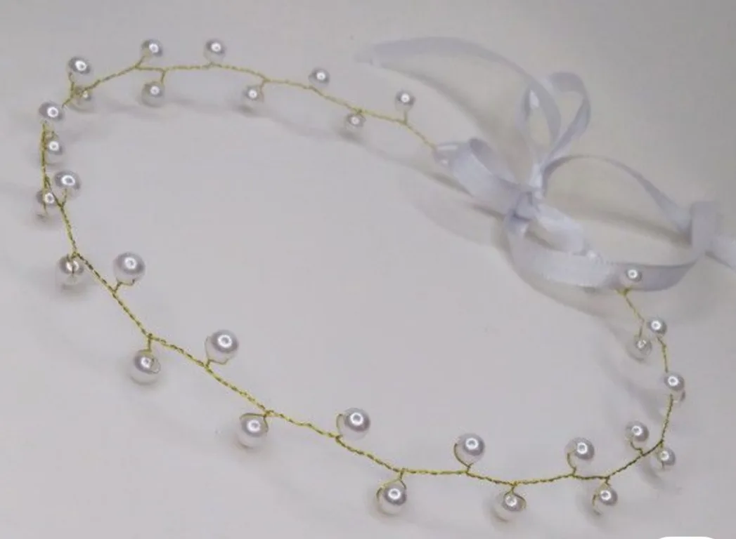 Pearl band